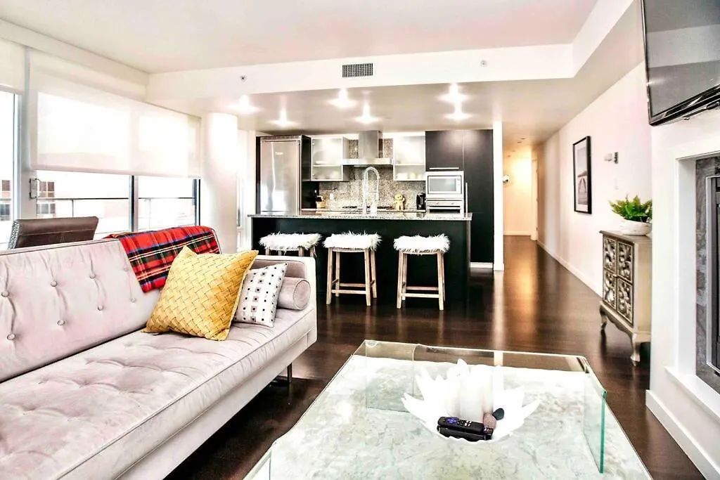 Διαμέρισμα Victoria'S Best Location 2 Bedroom Luxe Condo