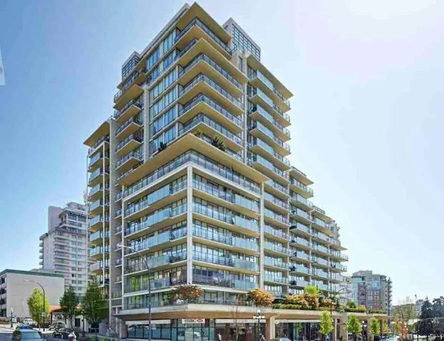 Victoria'S Best Location 2 Bedroom Luxe Condo Διαμέρισμα