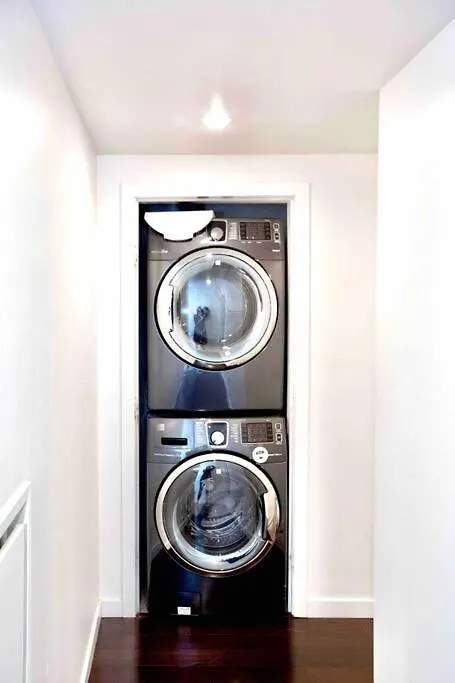 Victoria'S Best Location 2 Bedroom Luxe Condo 0*, Victoria